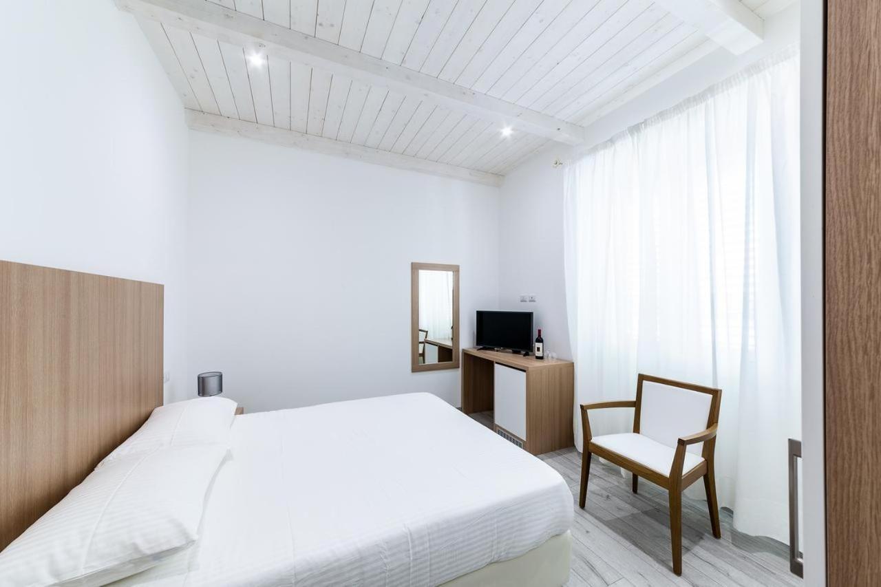 La Promenade Rooms & Suites Olbia Luaran gambar