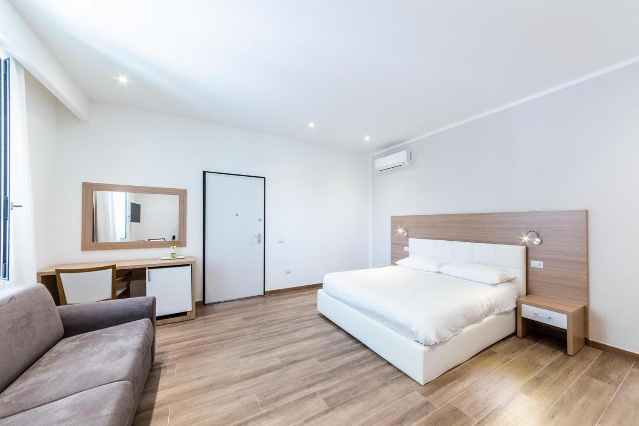 La Promenade Rooms & Suites Olbia Luaran gambar