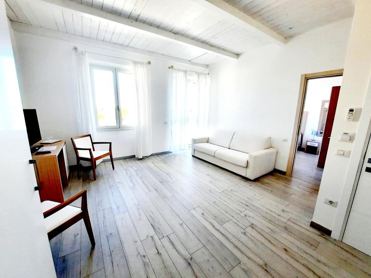 La Promenade Rooms & Suites Olbia Luaran gambar
